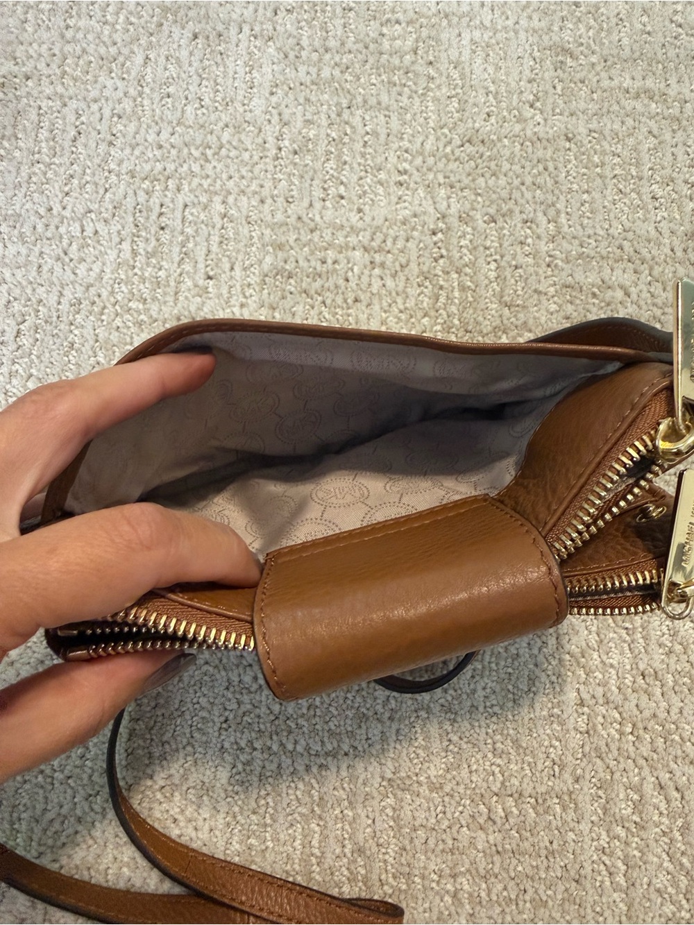 Michael Kors Pebbled Leather Crossbody Bag in Cognac Brown with Gold Hardware - Picture 5 of 10